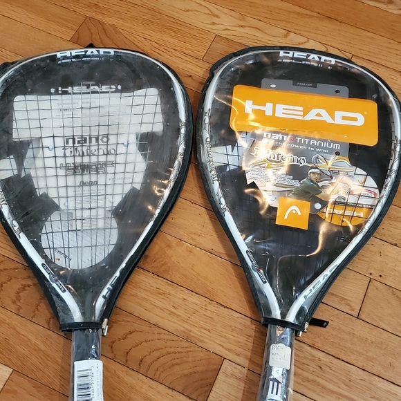 Tennis Rackets w Cover - Picture 3 of 4